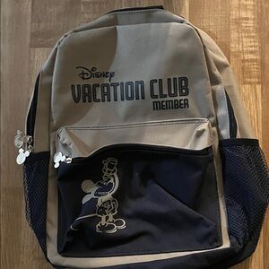 Disney Vacation Club Member Backpack - Beige and Navy